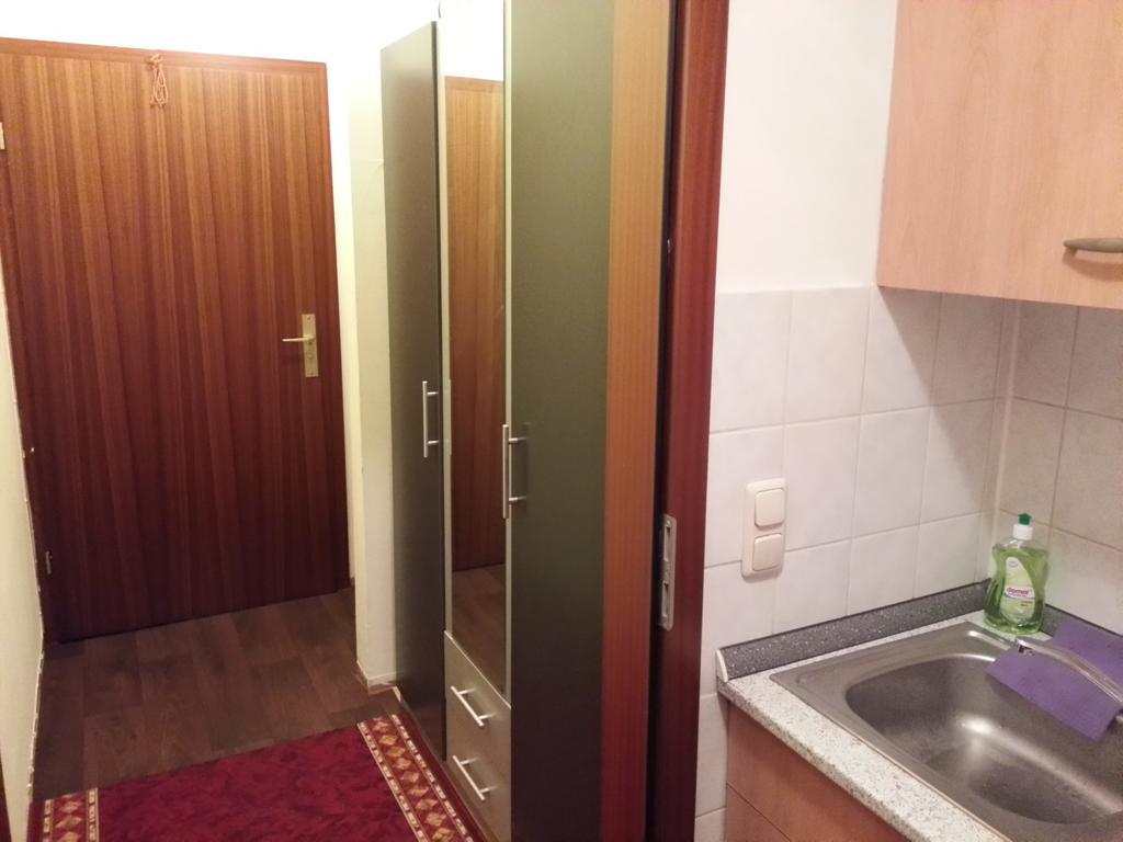 Apartment Gxm Self Serviced